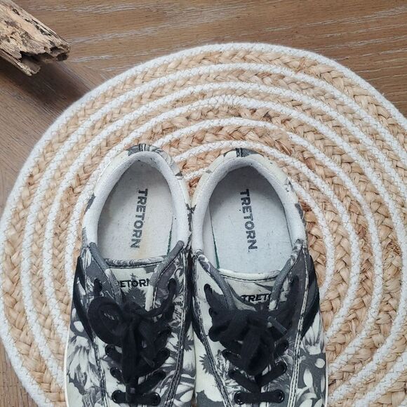 Tretorn Womans Tropical Print Canvas/Leather Sneakers, SIZE 7 - Picture 9 of 10